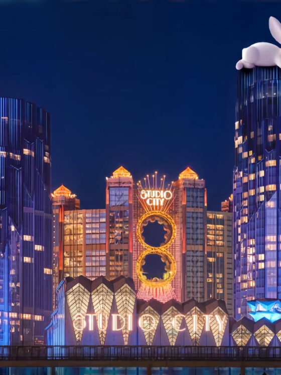 新濠影滙<穿月Drone秋夜>