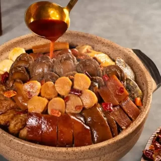 Edification of the Masses — An Exhibition of Cultural Treasures from the ZHOU • QIN • HAN • TANG Dynasties