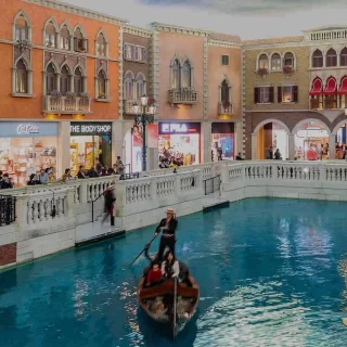 Vivienne Westwood Café landed in Grand Lisboa Palace with rebel spirit